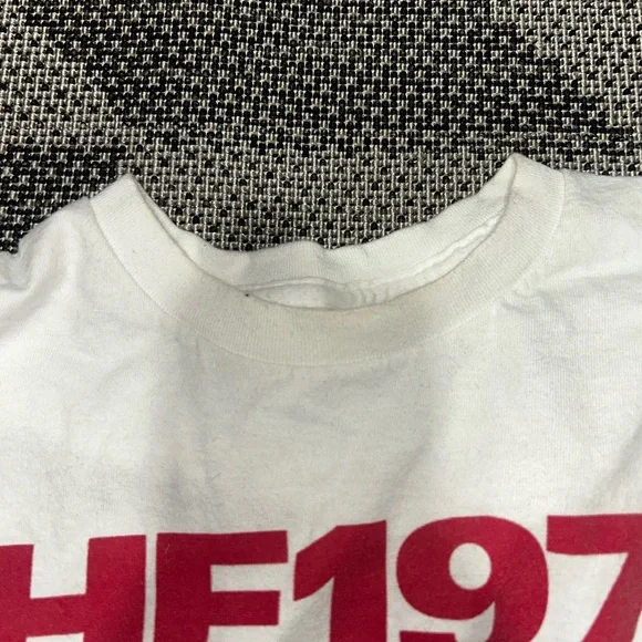 Band Tees l The 1975 White Graphic T-Shirt - Picture 4 of 6